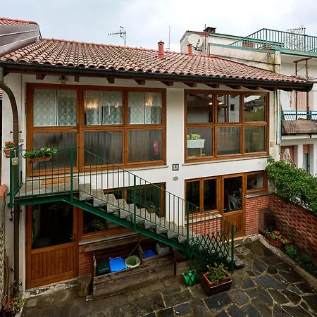 Casa Bruna - 100m Dal Maggiore アパート